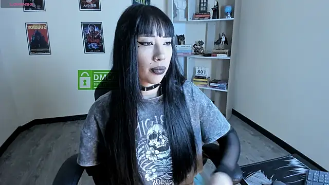 Ravenelle_ webcam