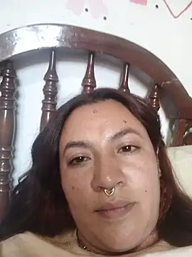 samm_curvy webcam