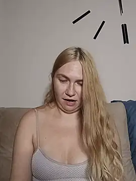 KisaVixen webcam