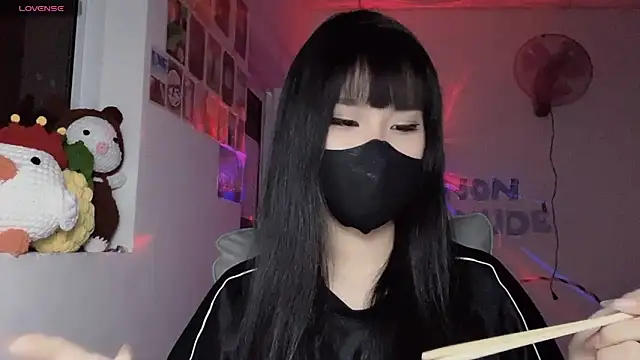 Tieu-May webcam