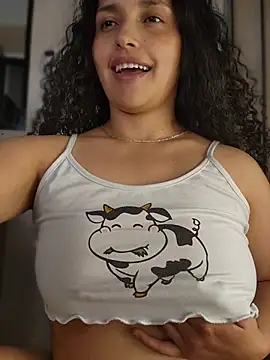 Lucy_Marin webcam