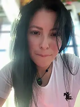 giuliabianchi (F young) - Fingers in my pussy wet