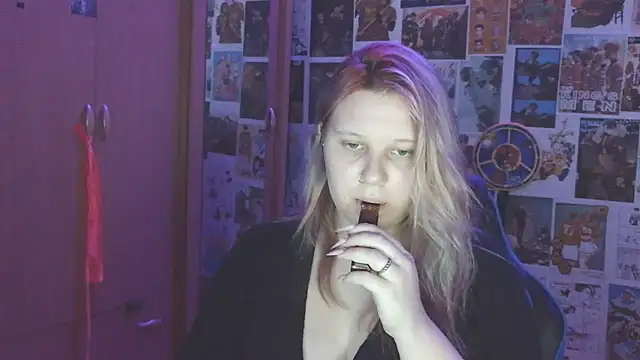 FoxPlayXX webcam