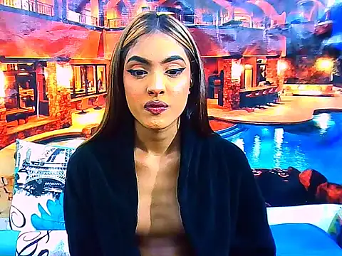 IndianPretty14u2Luv webcam