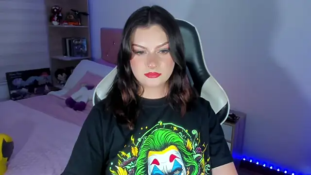 OphelianaRose33 webcam