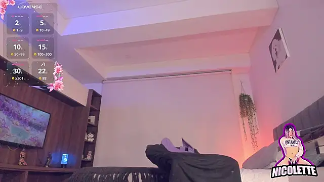 nicolette_tay webcam