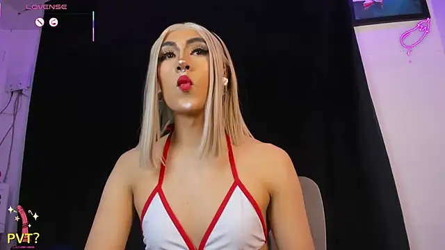 naughty_trans_dolls webcam