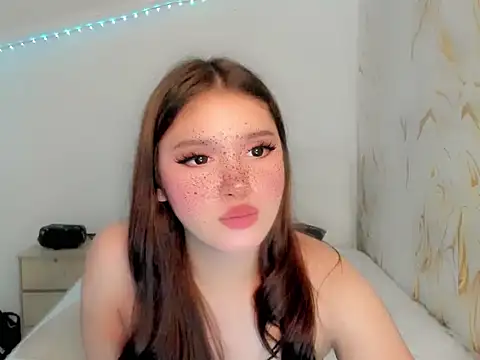 Dolly_Fy webcam