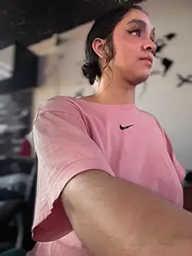 Isabella-Teen webcam