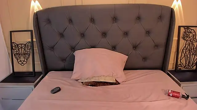 angelinemore webcam