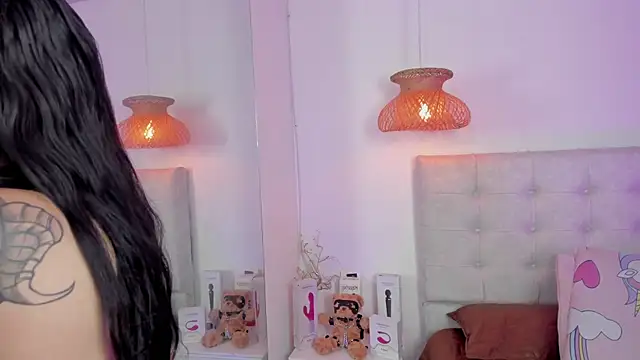 Vanessa_cruz_18 webcam