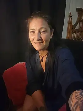 GODDESSTIAMAT webcam