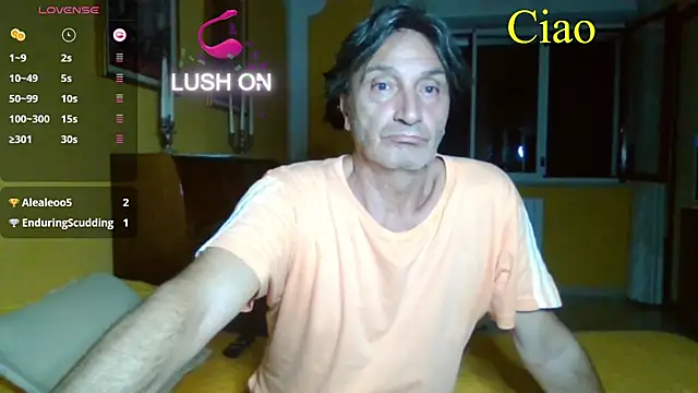 lattediyak webcam
