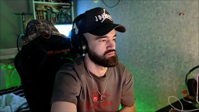 _Serious_Man webcam