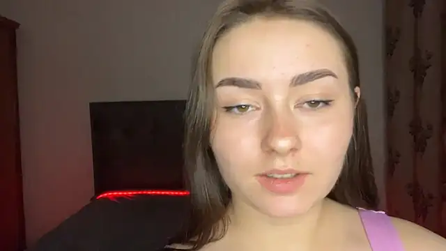 SelenaBrook webcam