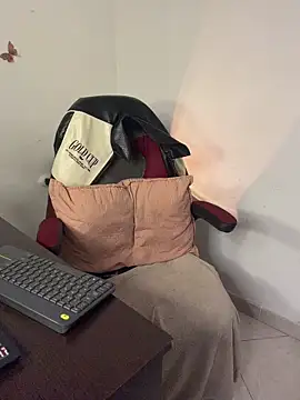 Kaarol69 webcam