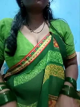 Sexyradha_