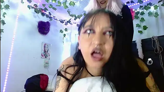 the_lesbian_game webcam