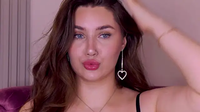 KiraBarlows webcam