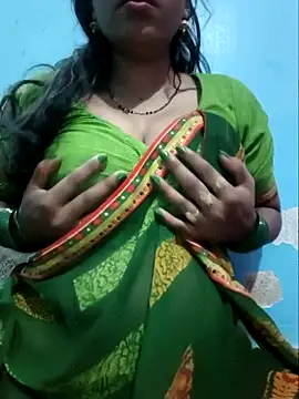 Sexyradha_