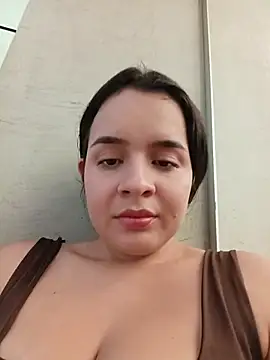 Julieth_hot-69 webcam