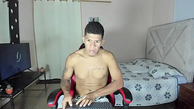Toptony22 webcam