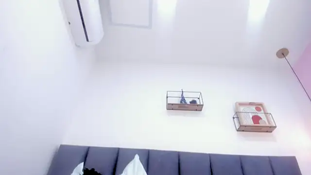 sam_doll_ webcam