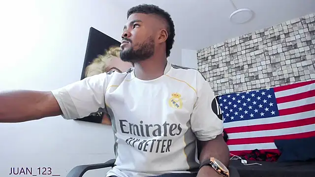 Juan_123__ webcam