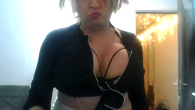 Anna-Cash webcam