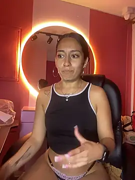 DulceLatinaxo webcam