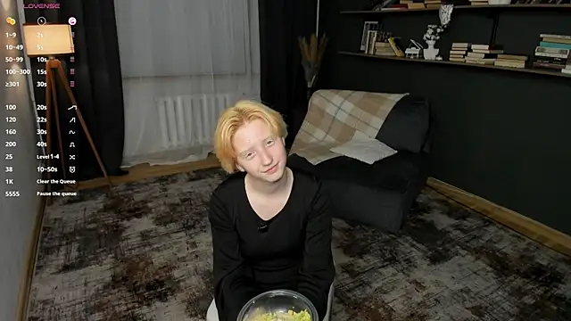 KelleCullison webcam