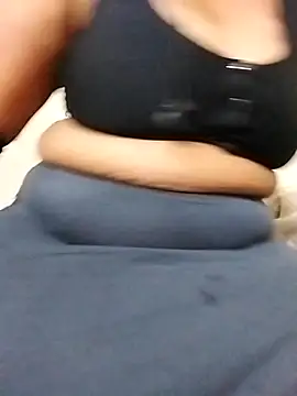 Tamil-ponnu69 webcam
