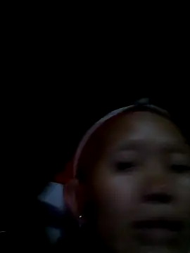 Nguyen_Emaa webcam