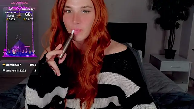 HelenSpellman webcam