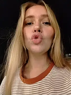 PrettieKate webcam