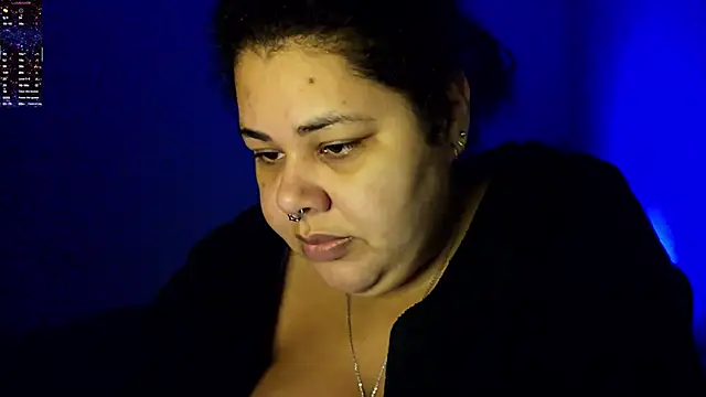xlatinastar webcam