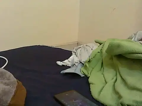 roziebeauty webcam