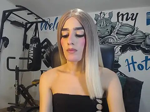 Miranda_bigcock3 webcam