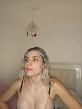 ASHLEY_BLAIR webcam