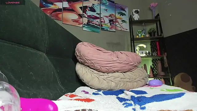 Shadia_Squirt webcam