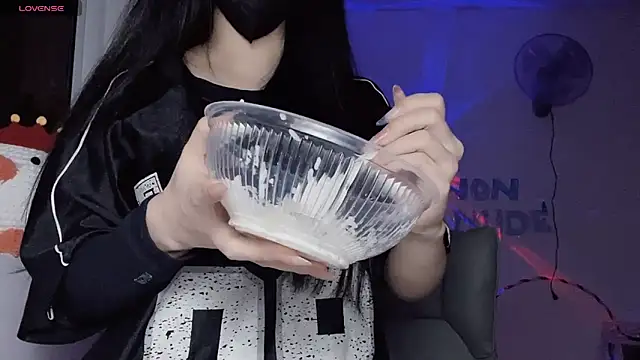 Tieu-May webcam