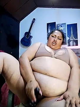 Keyla01_ webcam