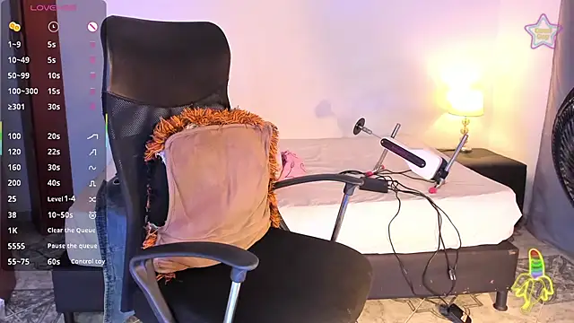 BlakmillerrGilson webcam
