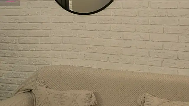 Wendy_D0ll live cam on StripChat