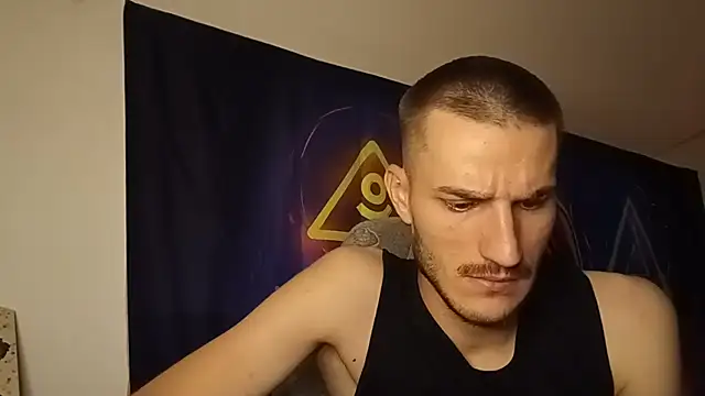 yoyoboy988 webcam