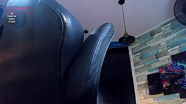 isa_fox_23 webcam