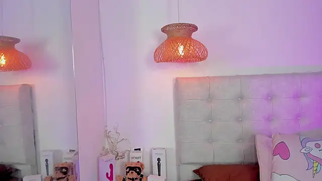 Vanessa_cruz_18 webcam