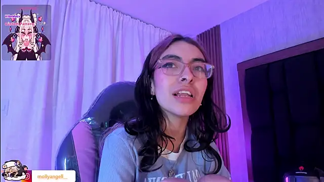 Molly_A webcam