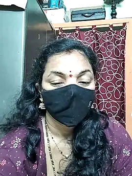 Leela_555 webcam