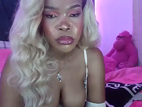 Queenb_2 webcam